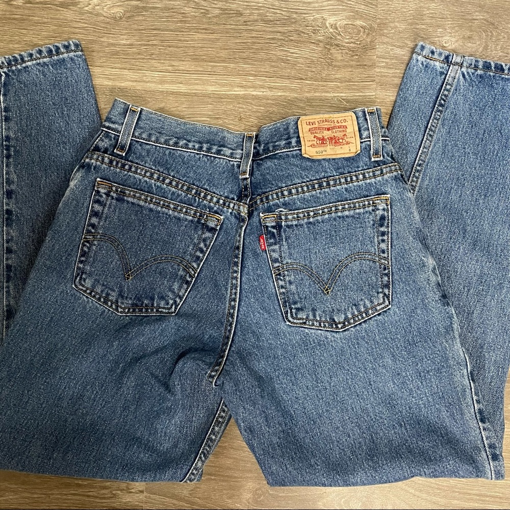 Levi's Women 550 Jeans